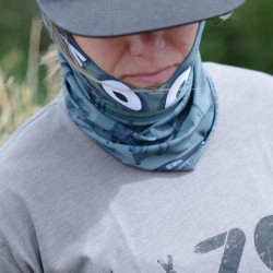 Wazoo Tracking Neck Gaiter being worn